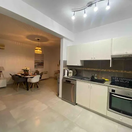 Esmie - Ocean&sunset Views Appartement